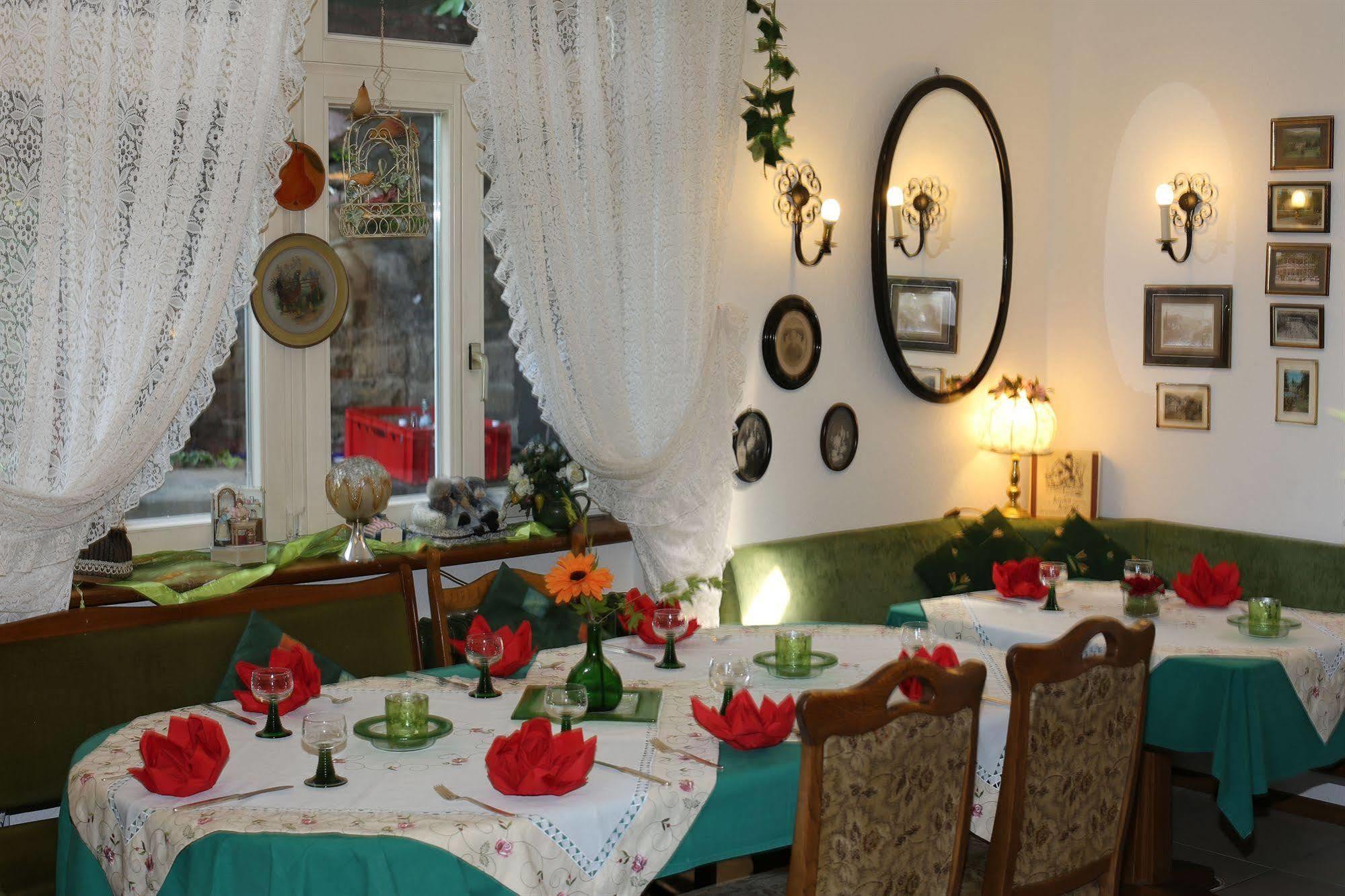 Hotel Yoga Jasmin Ehemals Hotel Eberhardt-Burghardt Badenweiler Exteriör bild